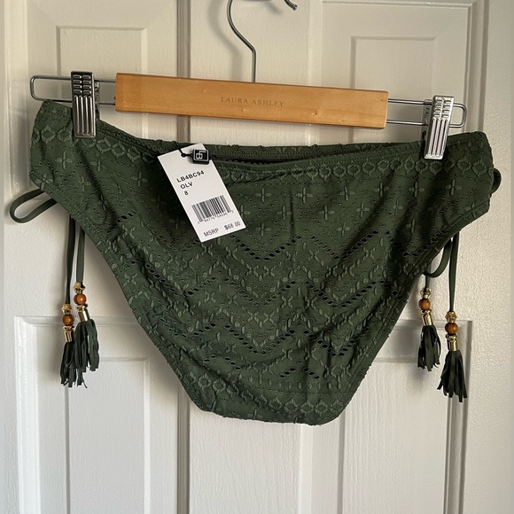 La Blanca - Saltwater Sands Side Tie Hipster Bottom - Olive - Size 8 - NWT - Picture 2 of 3